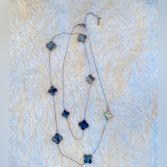 Faux Van Clef & Arpels clover necklace - Picture 1 of 6